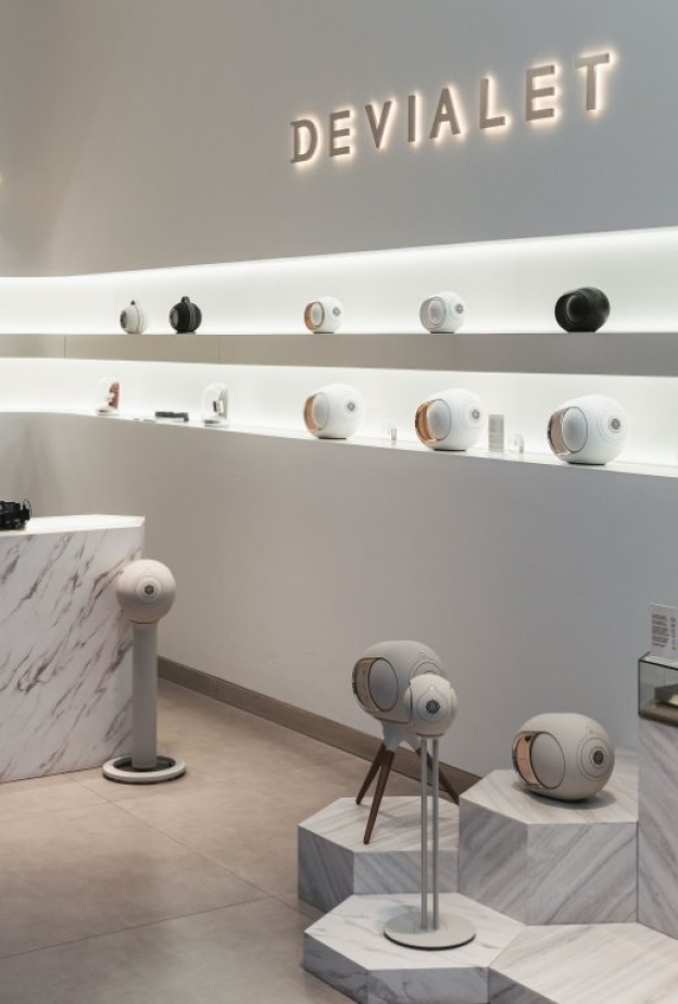 ديفياليه تكشف عن فانتوم ألتميت: المرحلة التالية من الثورة