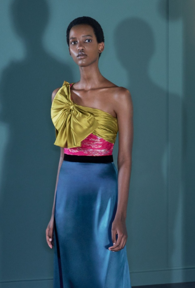 مجموعة فالنتينو Cruise 2026.