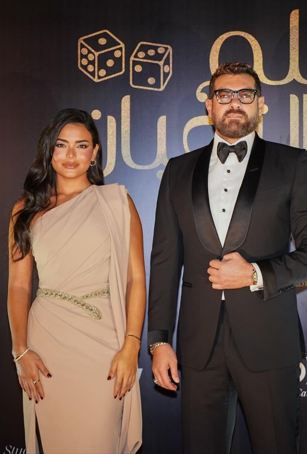 اسماء جلال وعمرو يوسف 