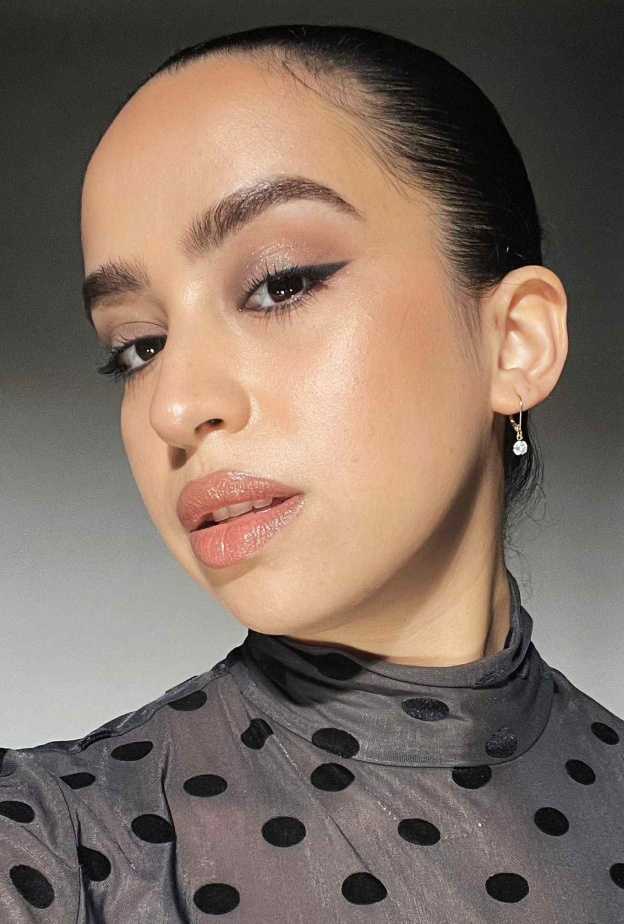 خبيرة المكياج آية طارق تعيد تعريف الجمال بطريقتها