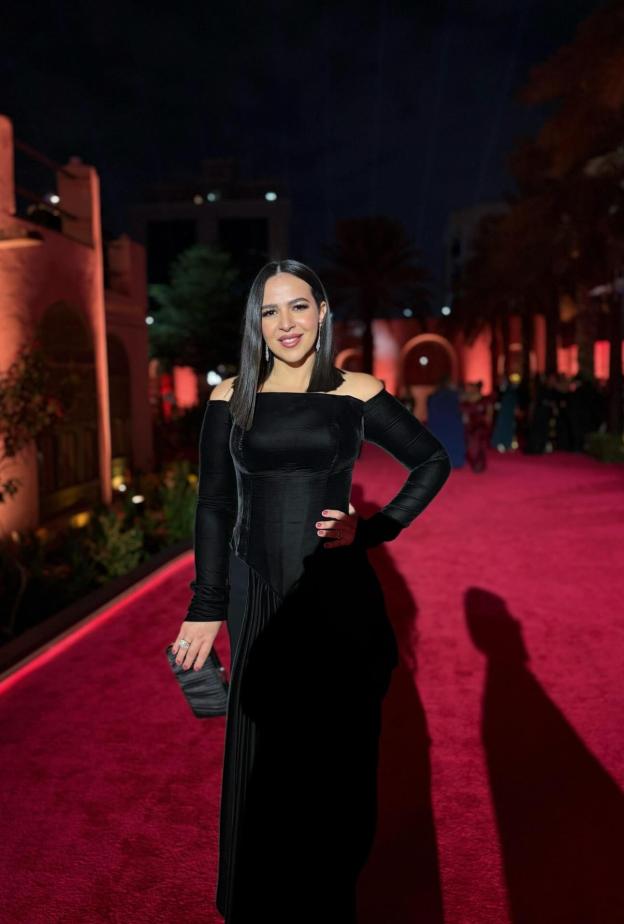 إطلالات إيمي سمير غانم بالمجوهرات الناعمة أناقة بسيطة بحضور لافت