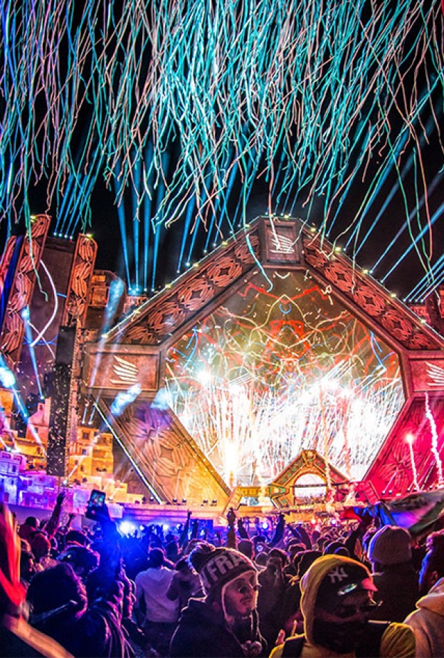 تشكيلة موسيقية تشمل الأنماط الموسيقية المتنوعة