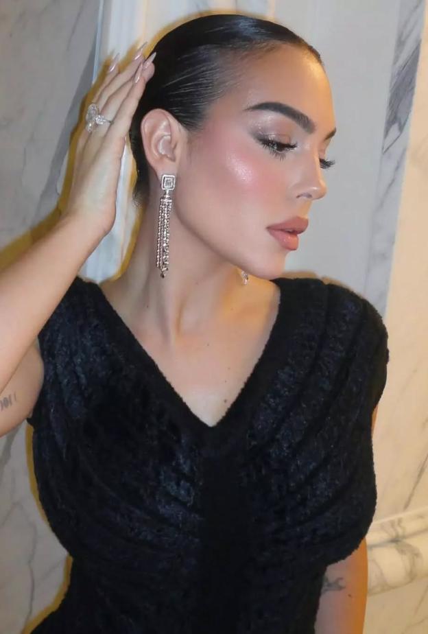 جورجينا بمجوهرات ساحرة من  Messika