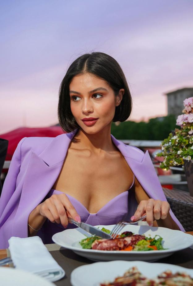 استراتيجيات غذائية متوافقة مع مراحل هرموناتكِ خلال دورتكِ الشهرية.. اعتمدّيها