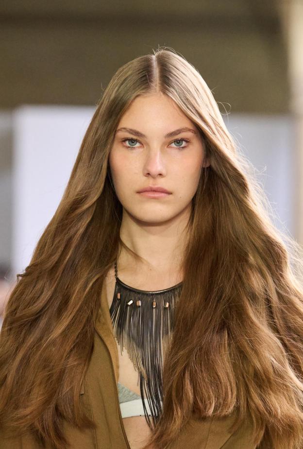  اكتشفي مع هي فوائد الزنجبيل للشعر والتخلص من الشيب على غرار الحضارات القديمة