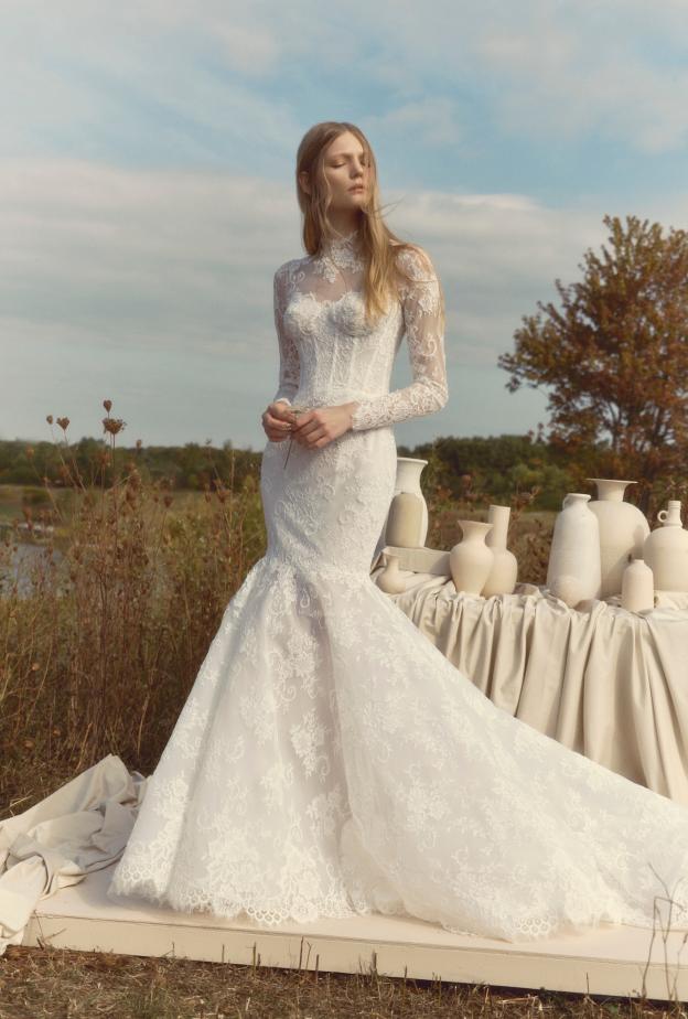 فستان زفاف بتصميم الحورية من دار  Alyne