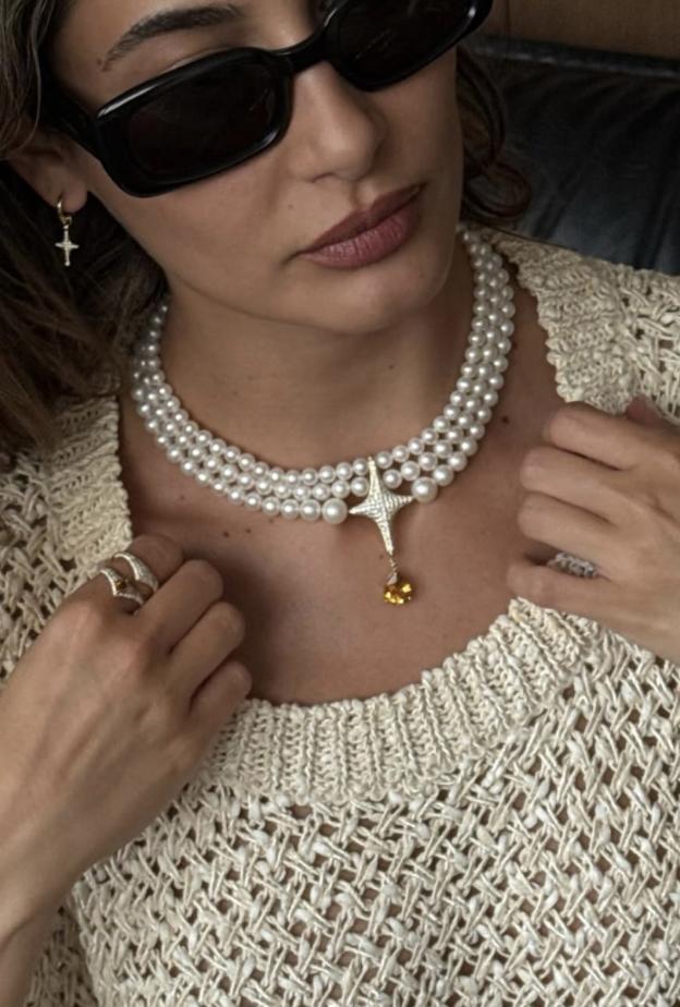 خاص "هي": مصممة المجوهرات السعودية هالة عبدالله مؤسسة علامة OFA.. في عالم تتداخل فيه الفخامة والروح