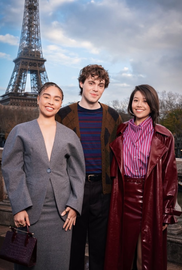 انطلاق العروض الترويجية لفيلم Fire and Ash