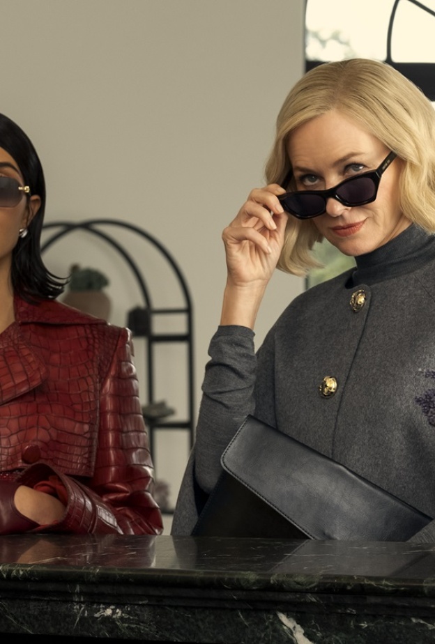 كيم كارداشيان وناعومي واتس من مسلسل All's Fair 