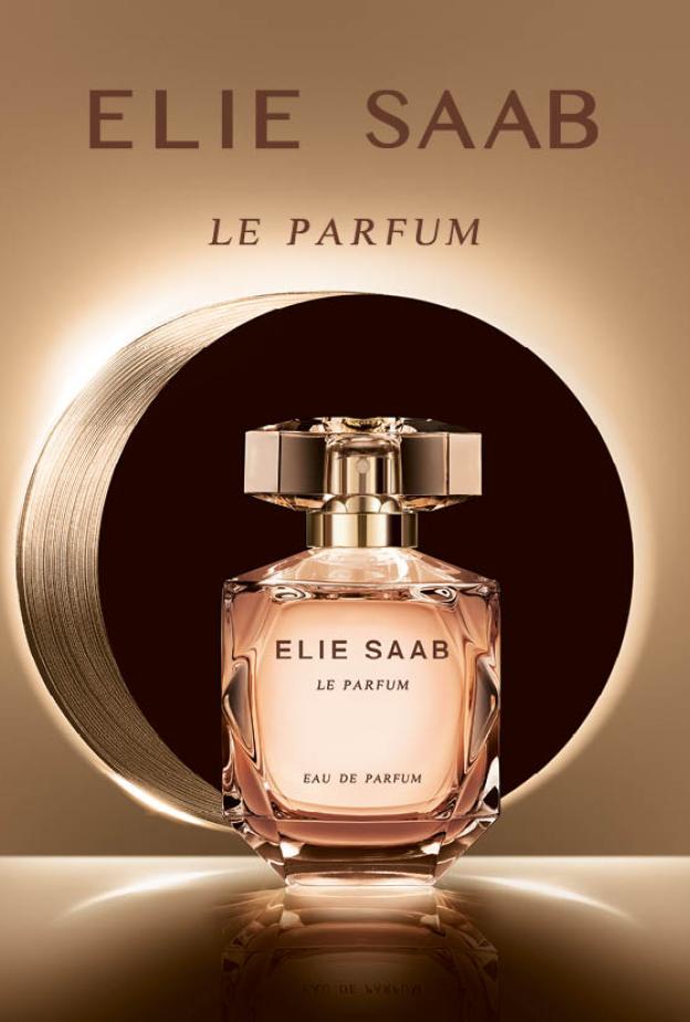 يُحافظ عطر Le Parfum Absolu  المركّز الجديد على هذا الإرث العطري العريق للدار، ليمنح كل امرأة القوةً لتتألّق من خلال توليفةٍ جديدة