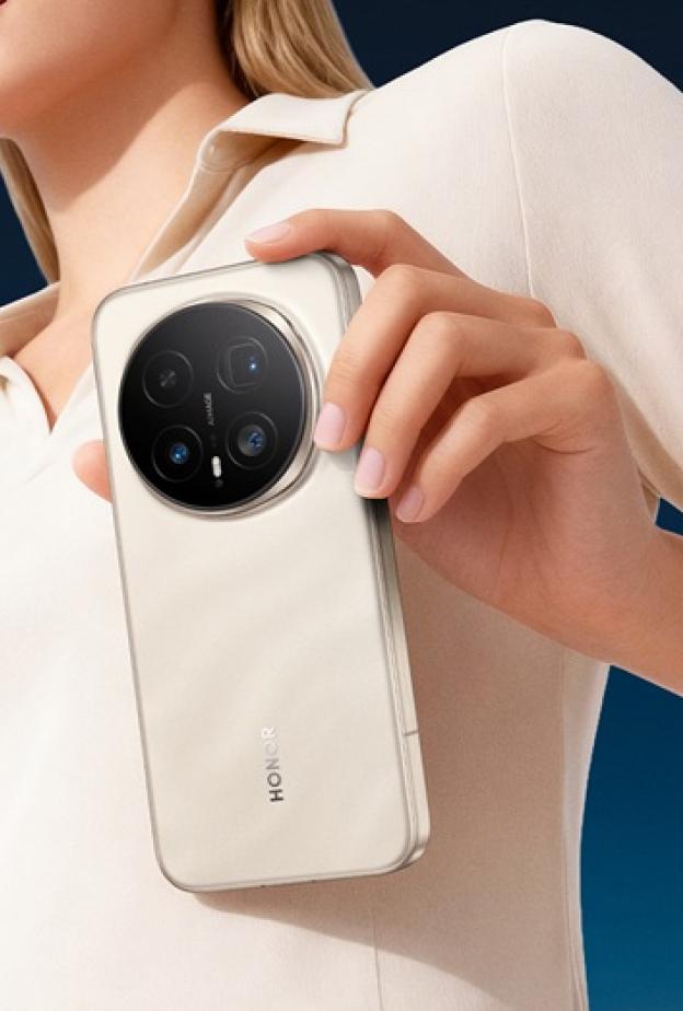 هاتف "Magic8 Pro" من HONOR