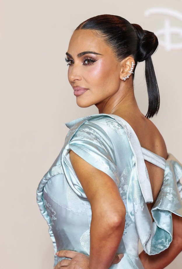 كيم كارداشيان