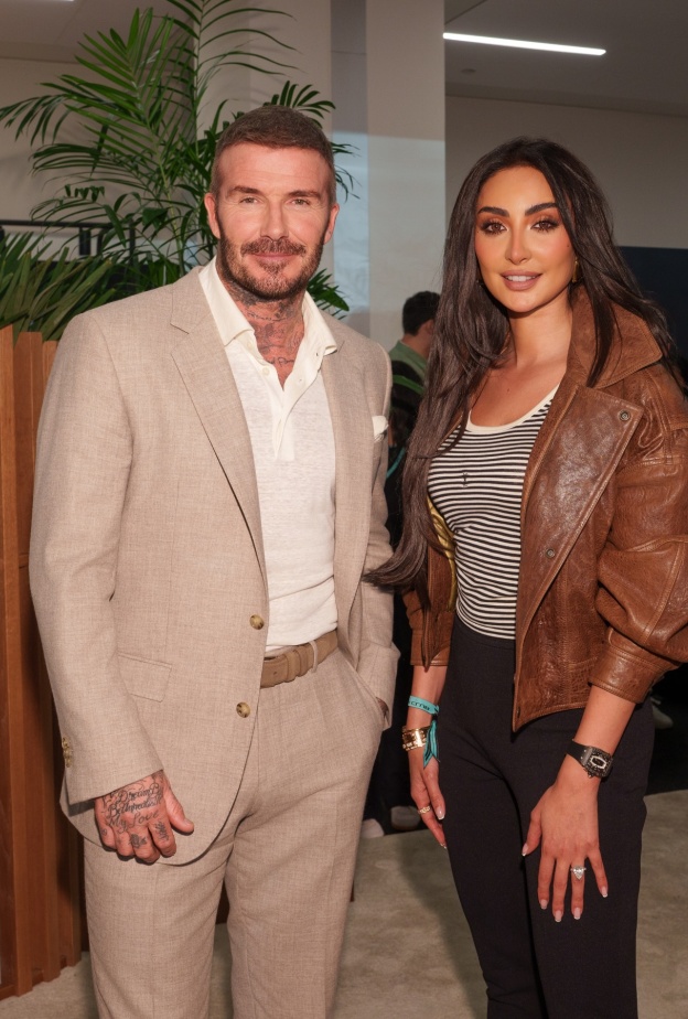 نور الغندور وديفيد بيكهام 