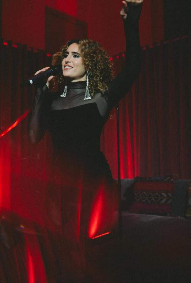 خاص لـ "هي": الفنانة السعودية تام تام… صوت يعبر الحدود بالموسيقى  