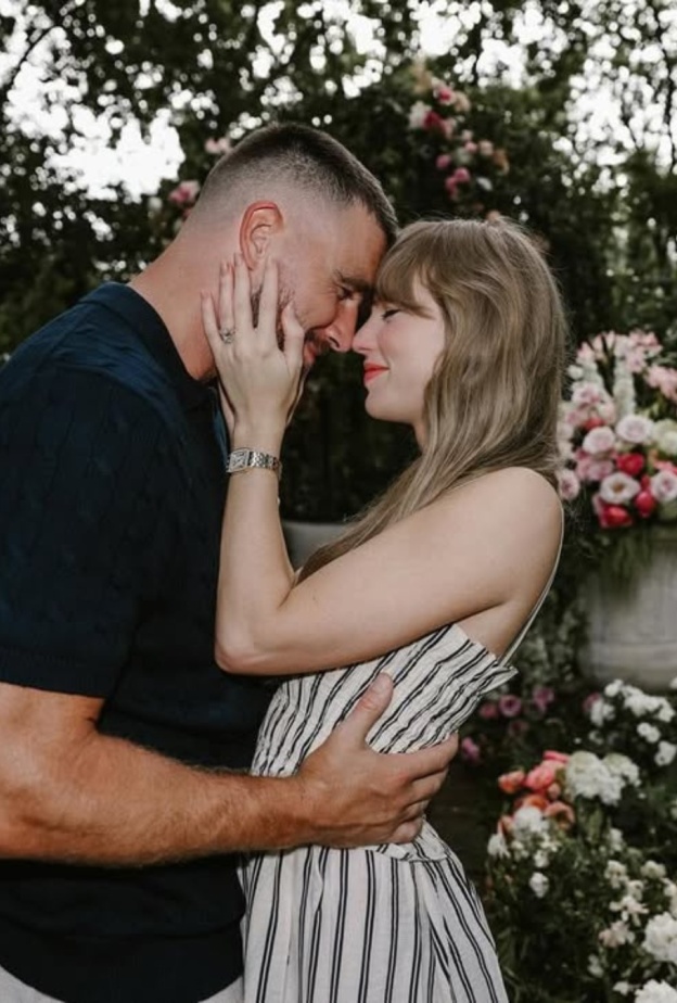 خاتم خطوبة تايلور سويفت وترافيس كيلسي