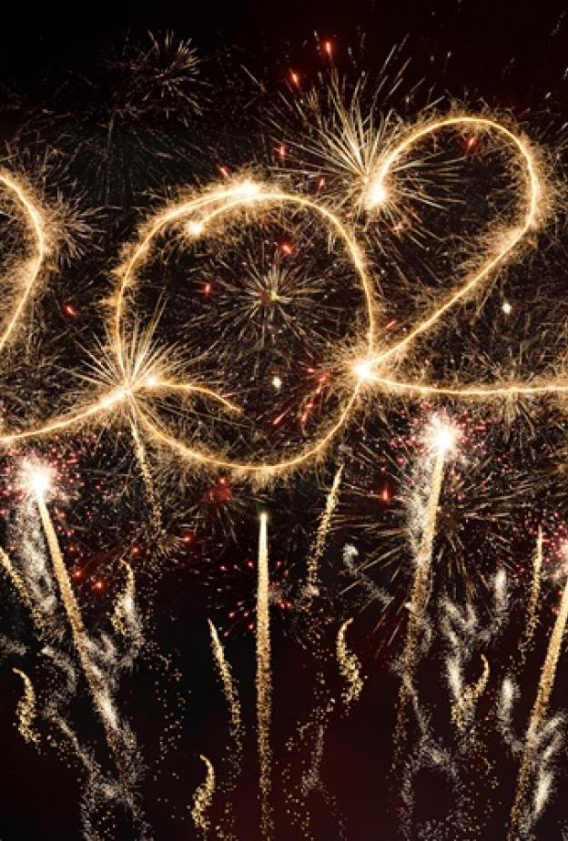 كيف نستفيد من نهاية السنة: التأمل الذاتي وبناء قرارات ذات معنى لعام جديد