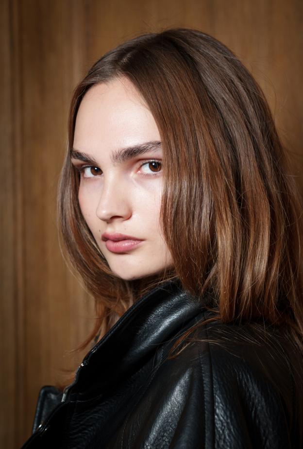 تغلّبي على تشقّق الشفاه وجفافها في الشتاء