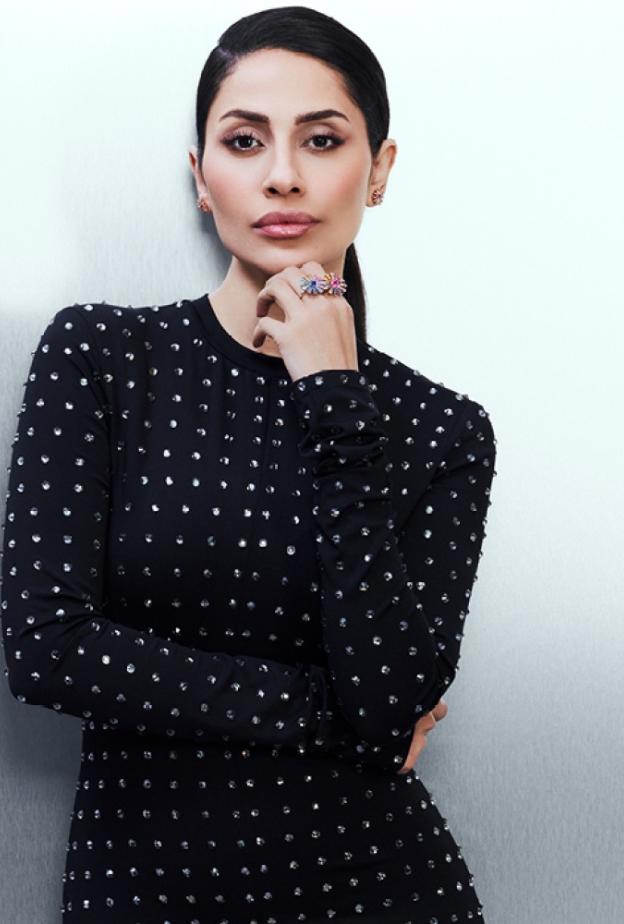 إلهام علي في جلسة تصوير خاصة بمجلة هي