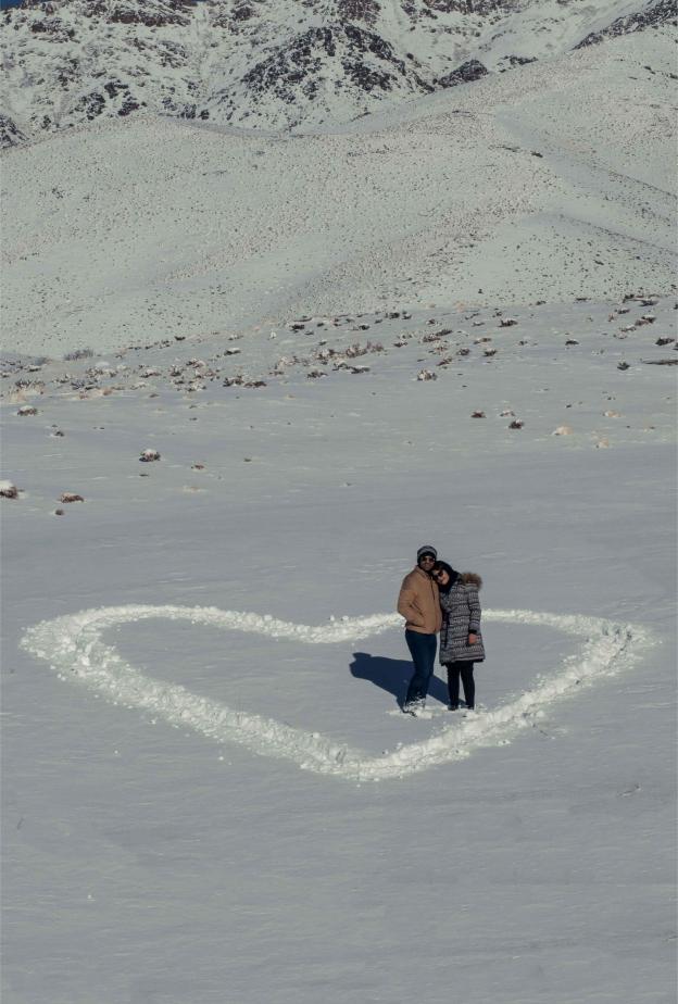 التواصل العاطفي يعزز العلاقة الزوجية