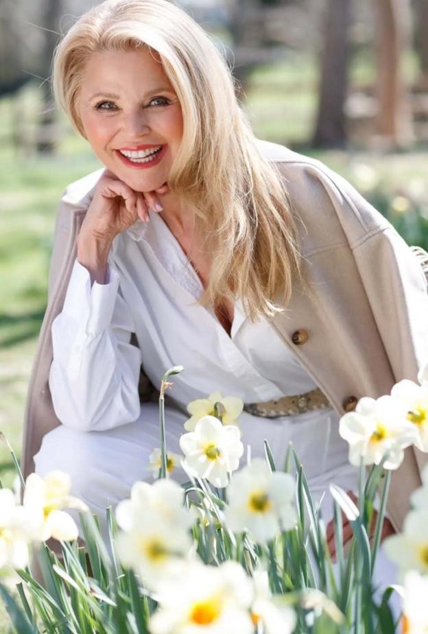 مشاهير فقدوا جزءًا من بصرهم بسبب الجلوكوما.. مرض صامت لا يكتشفه الكثيرون