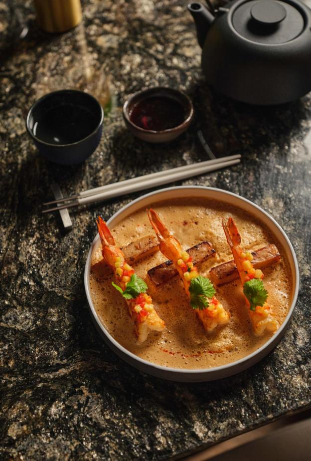 طريقة عمل روبيان النمر المشوي على الحطب