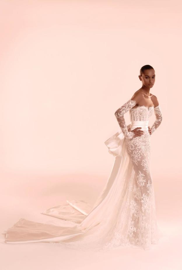 قفازات الدانتيل في عروض زهير مراد لخريف وشتاء 2026