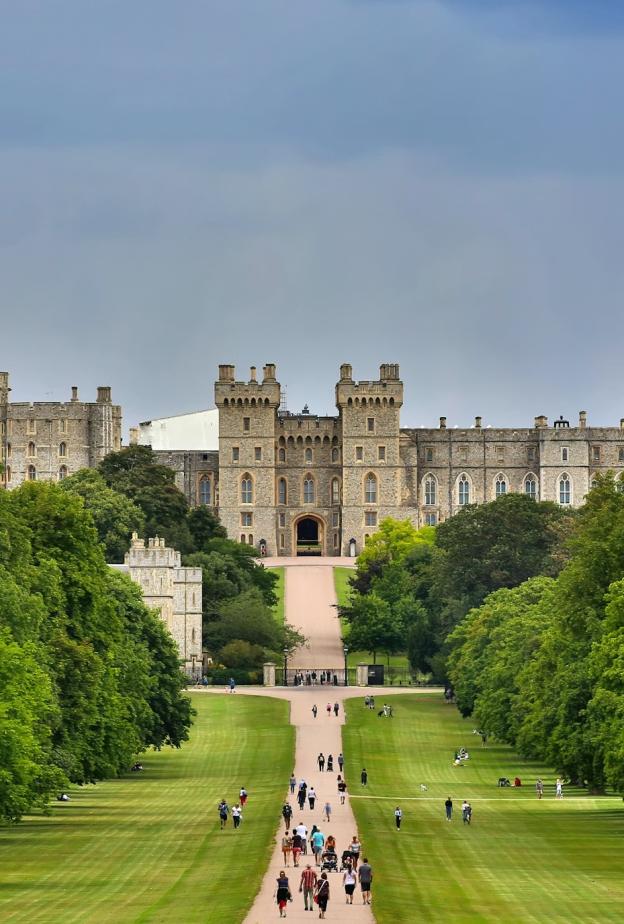 قلعة وندسور إنجلترا تجربة مثالية لعشاق السفر الفاخر
