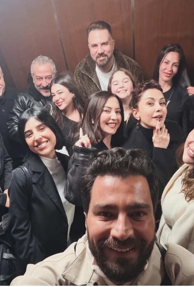 لحظات تجمع نجوم سوريا في الرياض