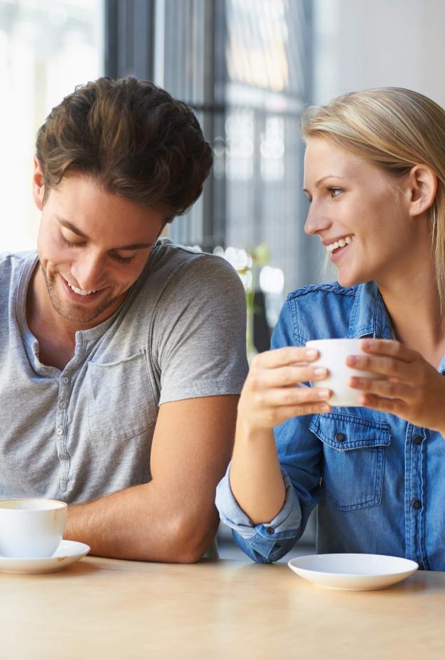 يختبر الرجل المرأة ببعض التصرفات بهدف تقيم العلاقة