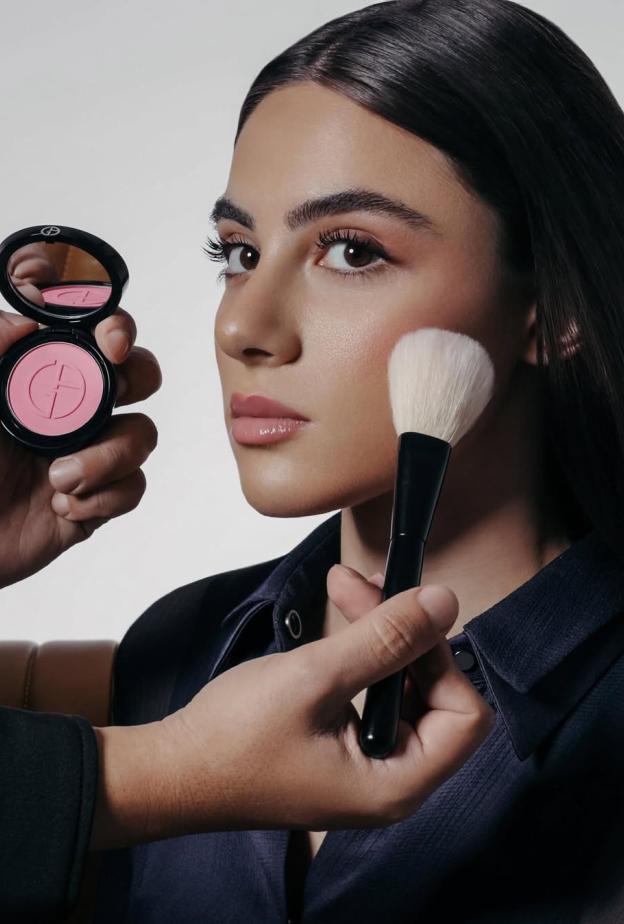 الفنانة اندريا طايع