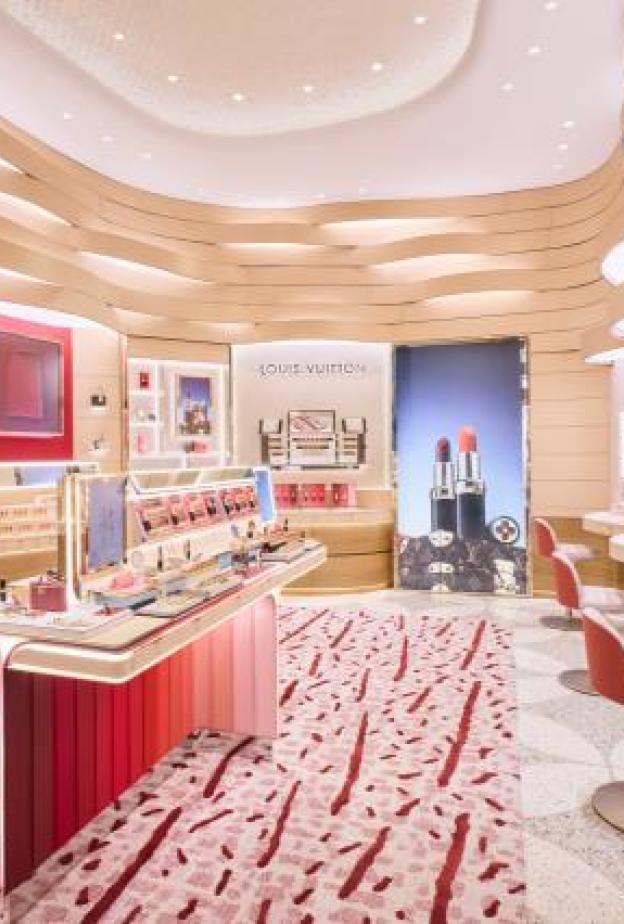 لويس فويتون لغة الجمال والعلامة البصرية