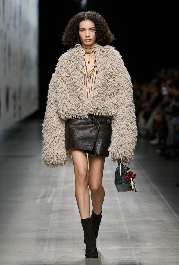 تنورة جلدية قصيرة من Etro 