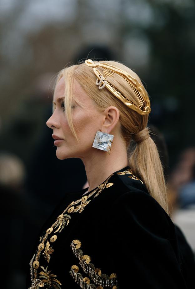 أجمل الصيحات الجمالية المنتظرة في الصيف مباشرة من شوارع الموضة في باريس