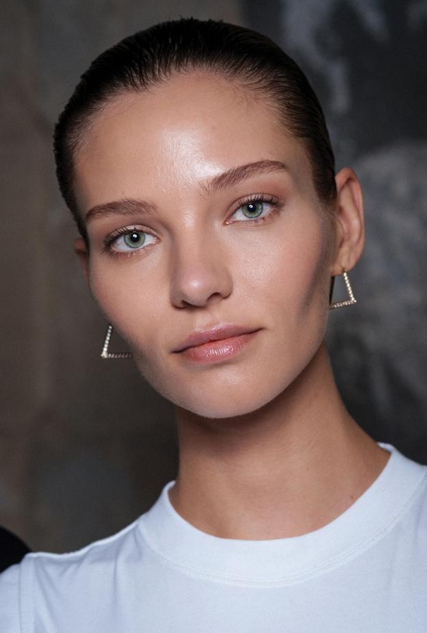 دليل الجمال والعافية 2026: روتين يومي يعيد التوازن والإشراقة