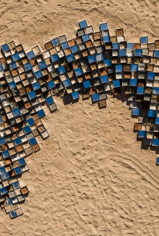 Desert X العلا 2026 ينطلق بعنوان "سديم لا يعد" تحت إشراف وجدان رضا وزوي ويتلي