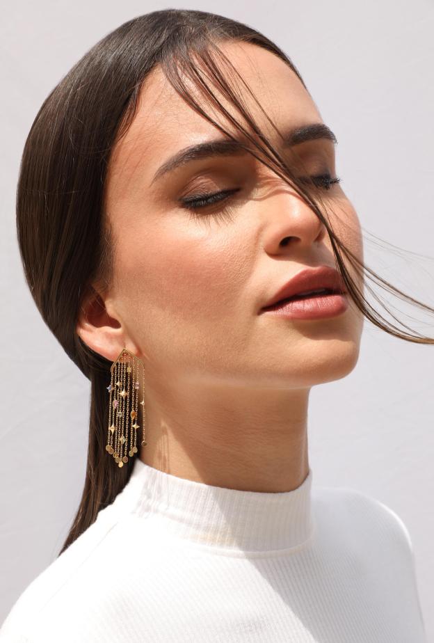 خاص ل"هي" مصممة المجوهرات السعودية نوشين بخش من Sheen Jewelry: قطع تبقى أبعد من اللحظة  