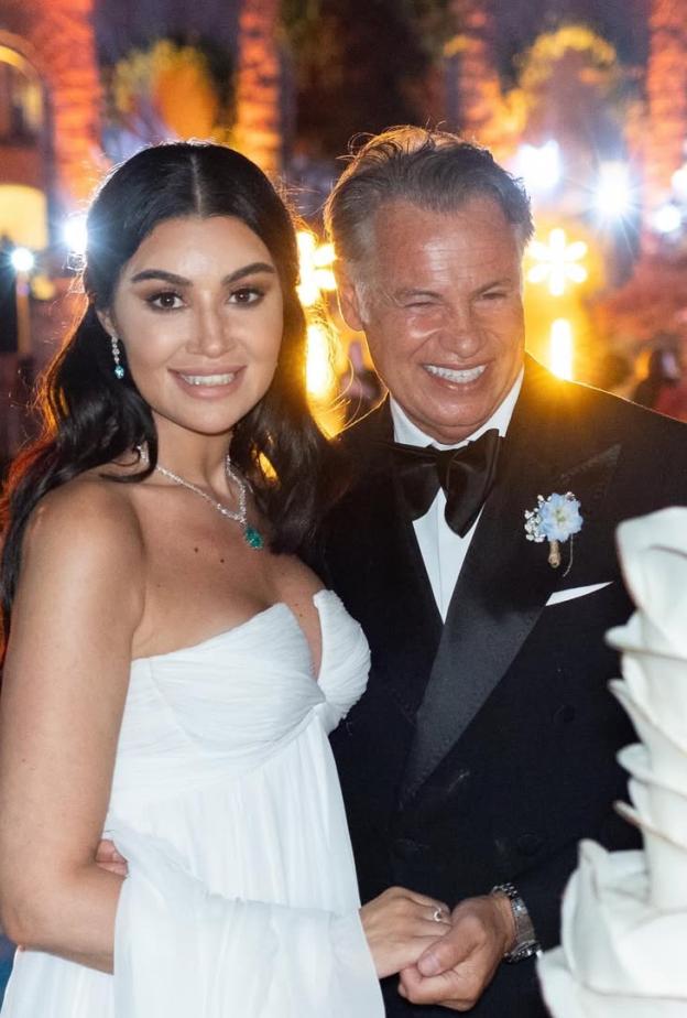 أروى جودة في حفل زفافها بإيطاليا