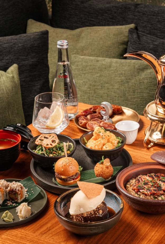 تجربة بنكهة البحر والفخامة في يوم التأسيس.. مطاعم فاخرة لإفطار رمضاني لا يُنسى في جدة