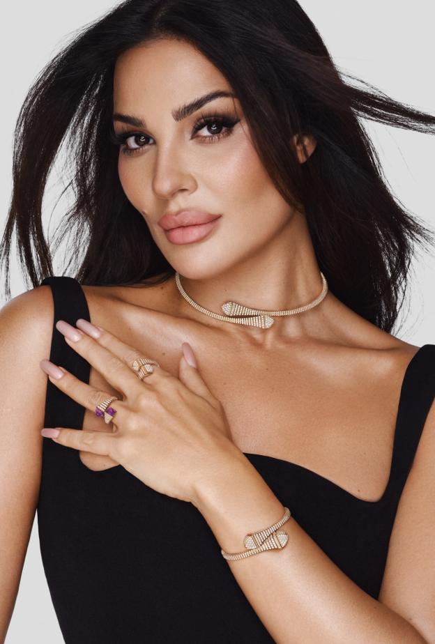 بمناسبة عيد ميلاد نادين نسيب نجيم نستعرض أفخم تصاميم المجوهرات الراقية