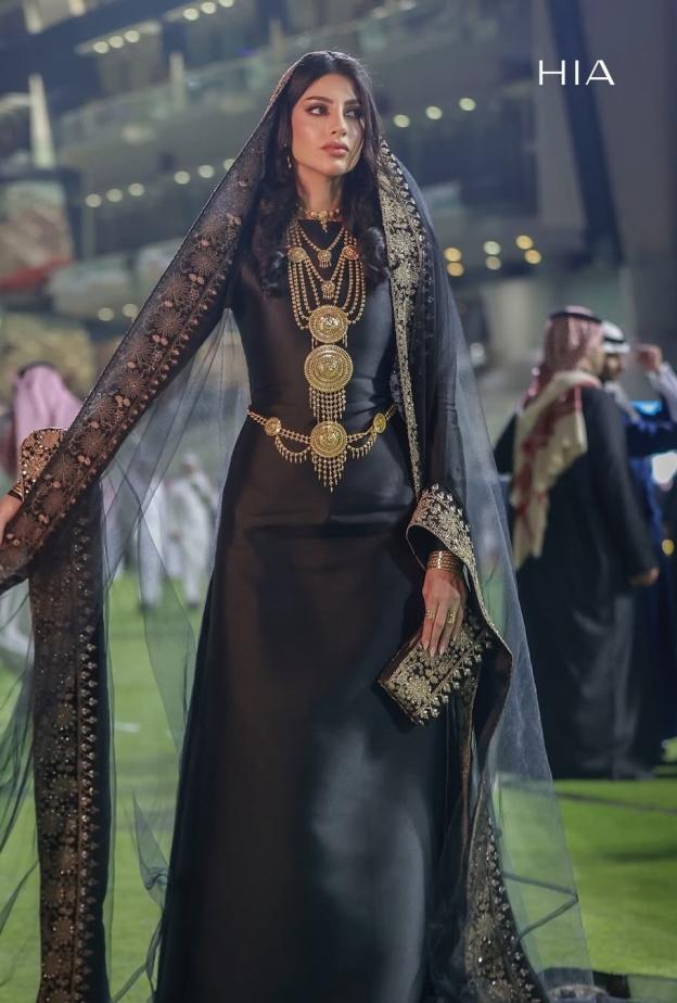 كيف تختارين ذهبكِ في يوم التأسيس مع رغد سليمان - الصورة الرئيسية