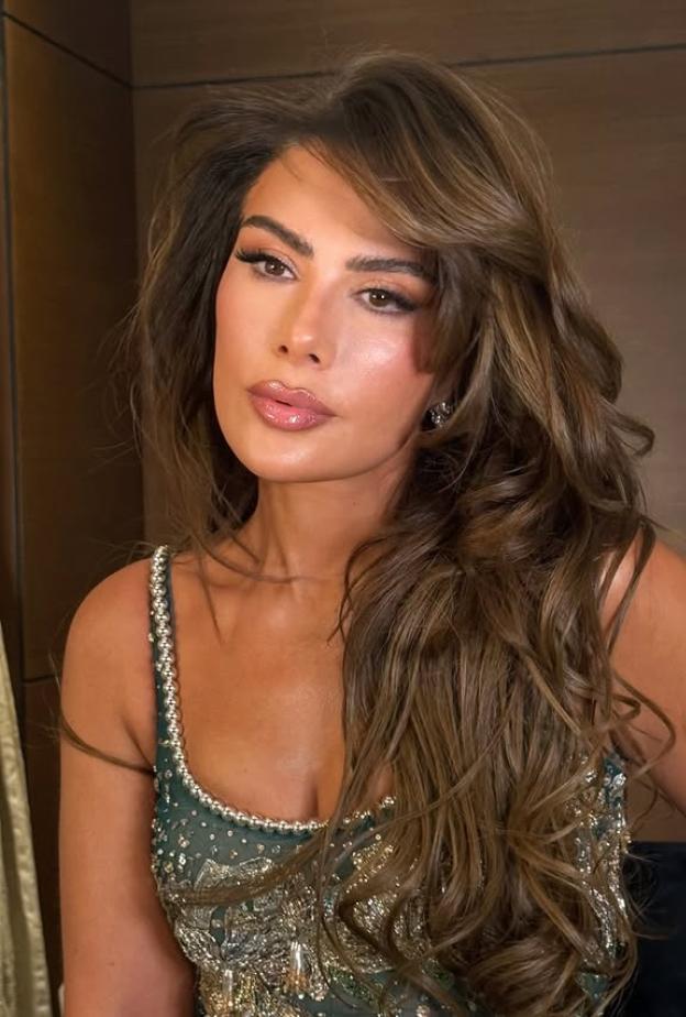 صبا مبارك صورة من خبيرة التجميل دانا خضر