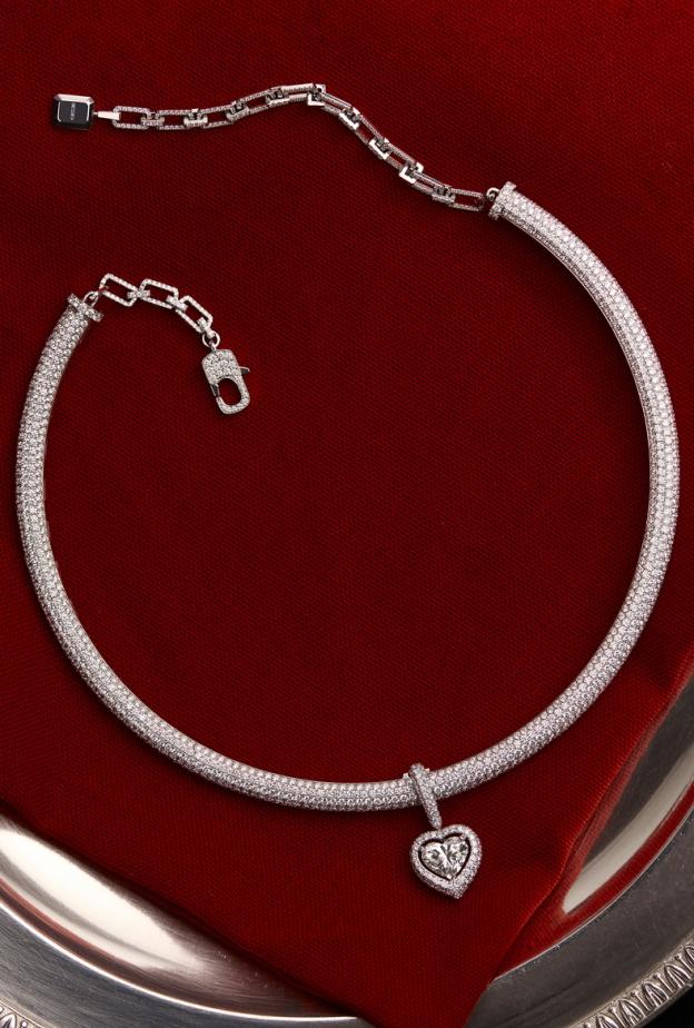 مجوهرات ميسيكا