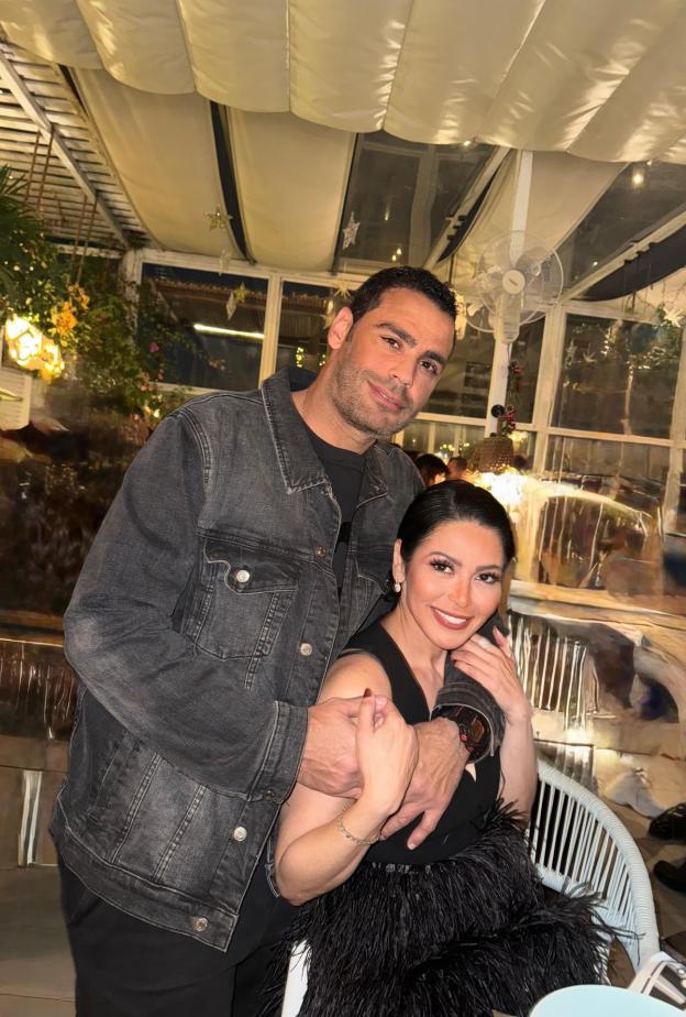 لقاء الخميسي وزوجها 