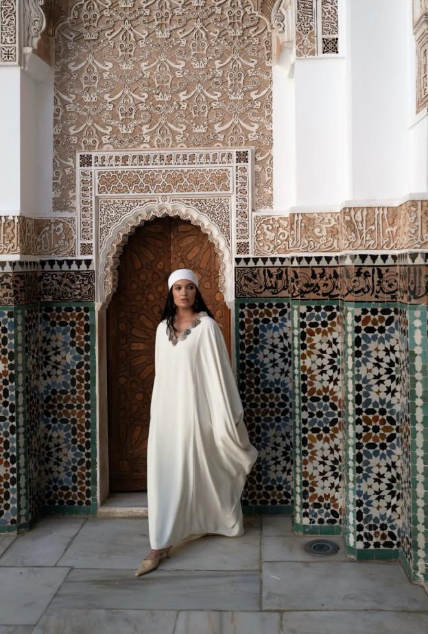 إطلالة من ABADIA