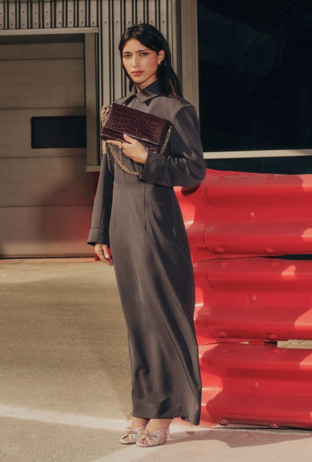 آمنة القبيسي نجمة حملة ‏Jimmy Choo‏ لرمضان 2026 ‏