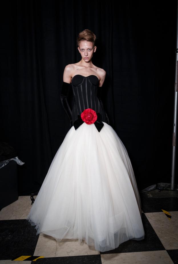 كل ما تريدين معرفته عن أسبوع الموضة في لندن