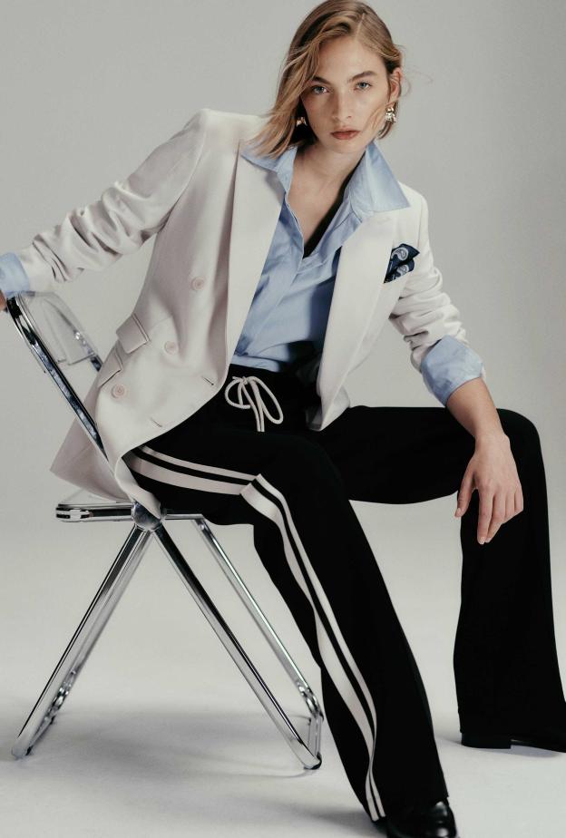 ماكس مارا تستعرض ملامح الأناقة في تشكيلتها لربيع وصيف 2026