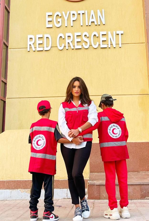 الفنانة زينة