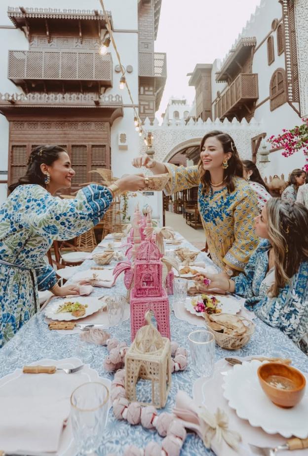 The Tableware  إكسسوارات المائدة