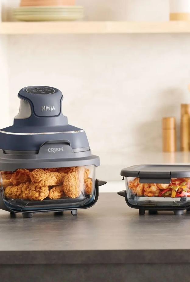Ninja Crispi 4-in-1 Portable Glass Air Fryer لتجربة طهي عصرية